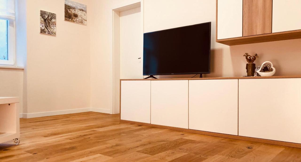 Apartment Karin Rijeka Eksteriør billede