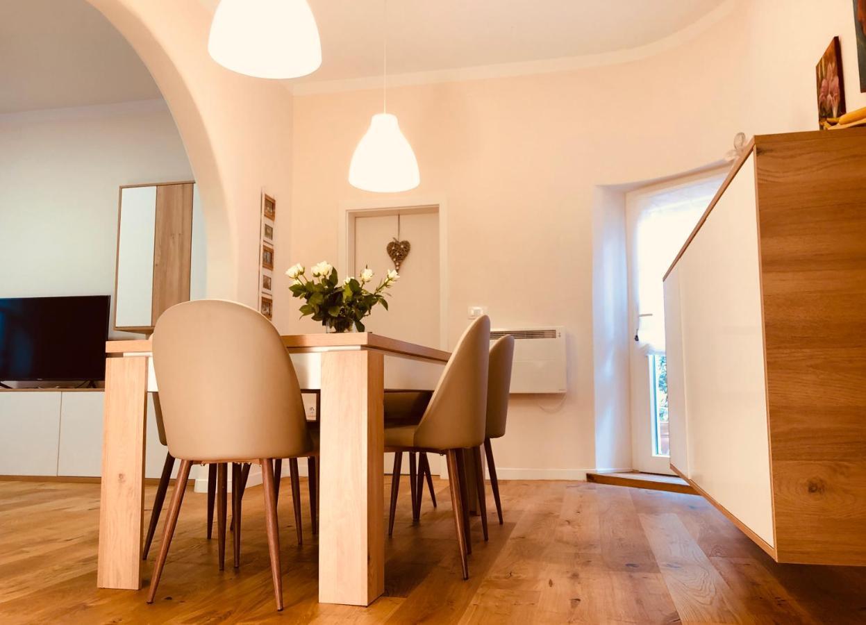 Apartment Karin Rijeka Eksteriør billede